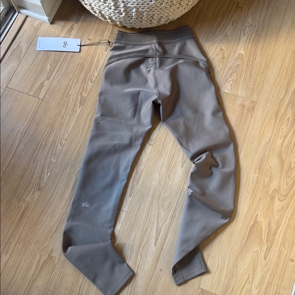 Alo Airlift High Waist Suit Up Legging - Picture 4 of 4